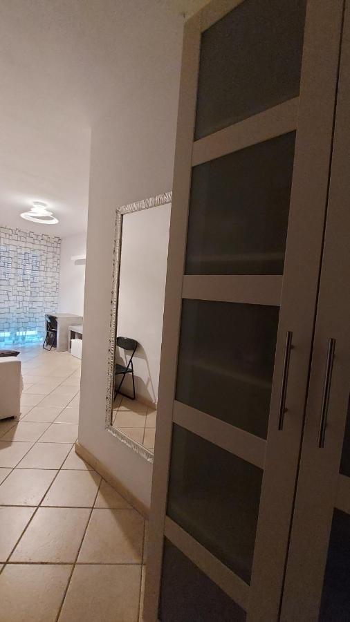 Appartamento Santa Costanza Con Piscina San Vincenzo Eksteriør bilde
