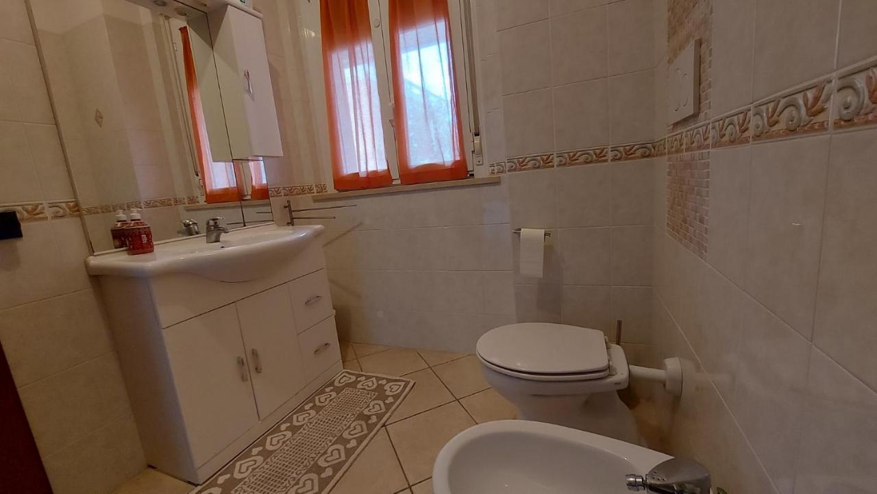 Appartamento Santa Costanza Con Piscina San Vincenzo Eksteriør bilde