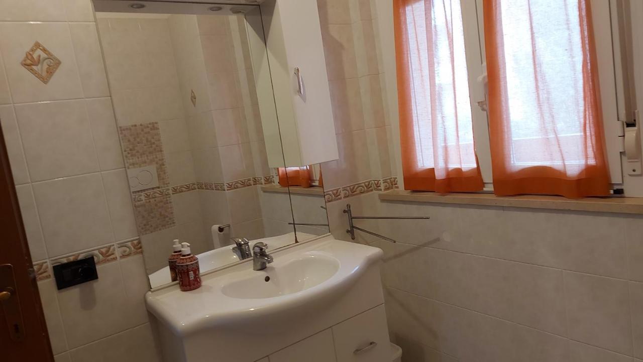 Appartamento Santa Costanza Con Piscina San Vincenzo Eksteriør bilde